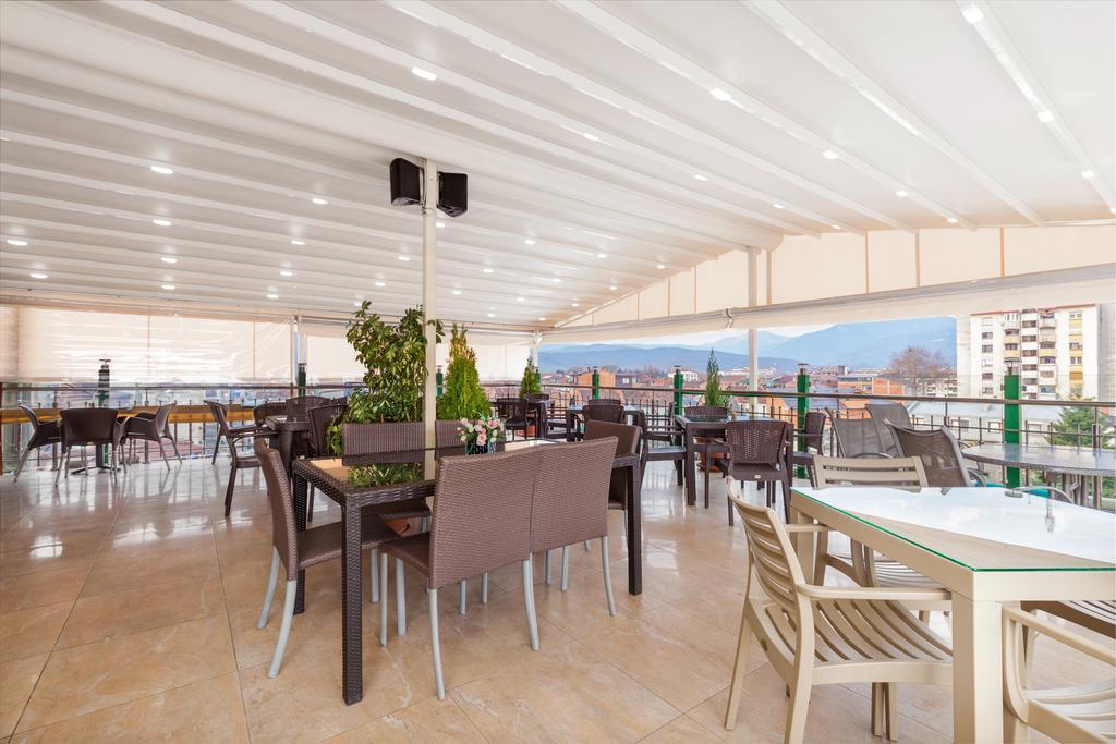 Green Center Gili Gostivar Ngoại thất bức ảnh
